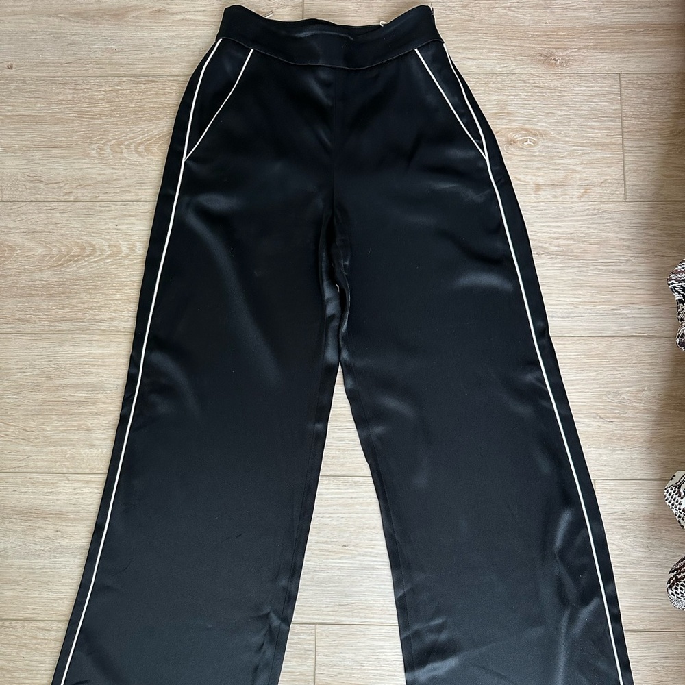 Aritzia Black Satin Wide-Leg Pants